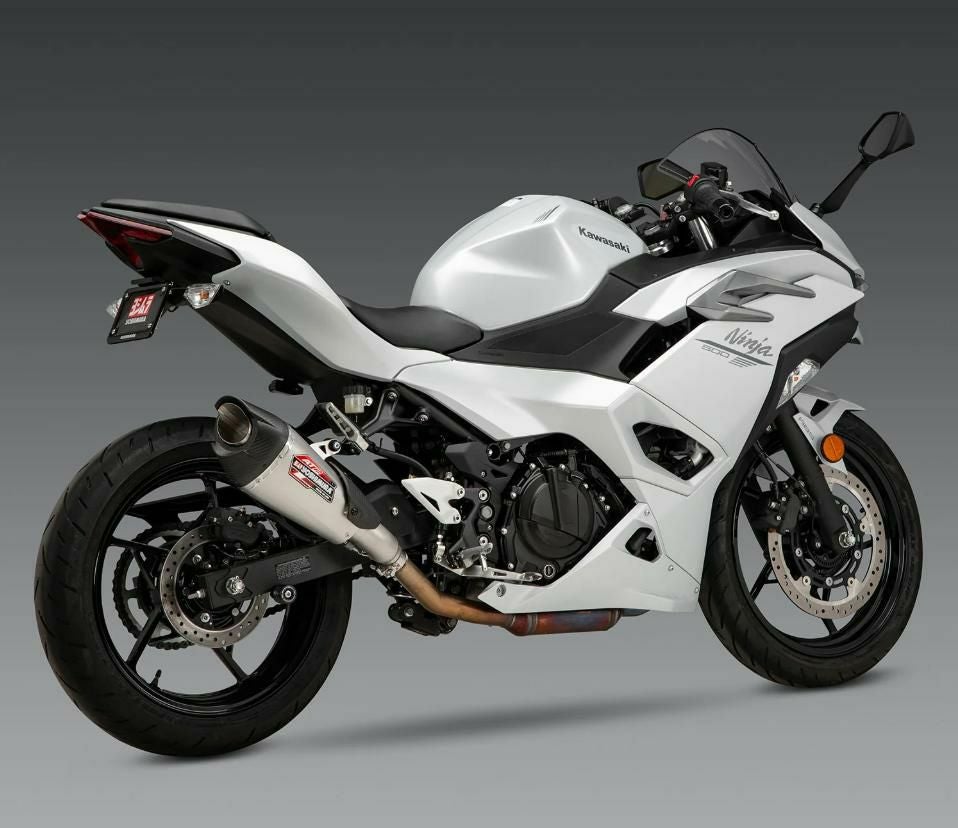 USヨシムラ AT2 スリップオンマフラー KAWASAKI NINJA 500 / Z500 (2024)
