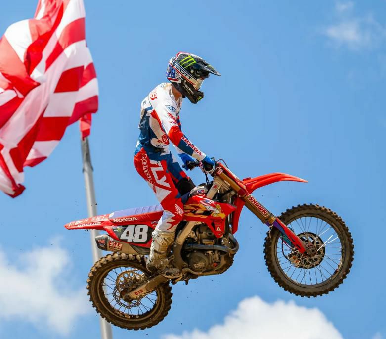 crf250r モトクロス　オフロード　マフラー USヨシムラ RS-12 フルシステムマフラー HONDA CRF250R/RX (2025)