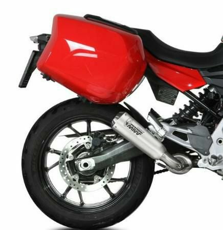 AKRAPOVIC スリップオンマフラー カーボン BMW F900R/ F900XR (2020-2024)