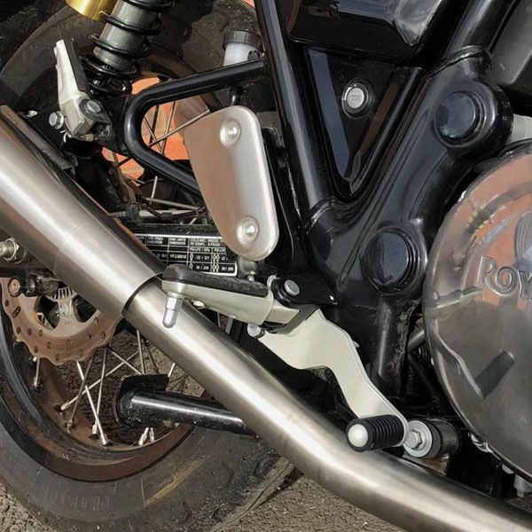 ロイヤルエンフィールド インターセプター650用バックステップキット Hitchcocks Motorcycles _1