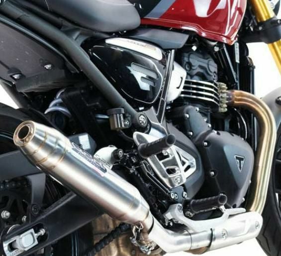 G.P.R. スリップオンマフラー Deeptone Inox TRIUMPH スクランブラー