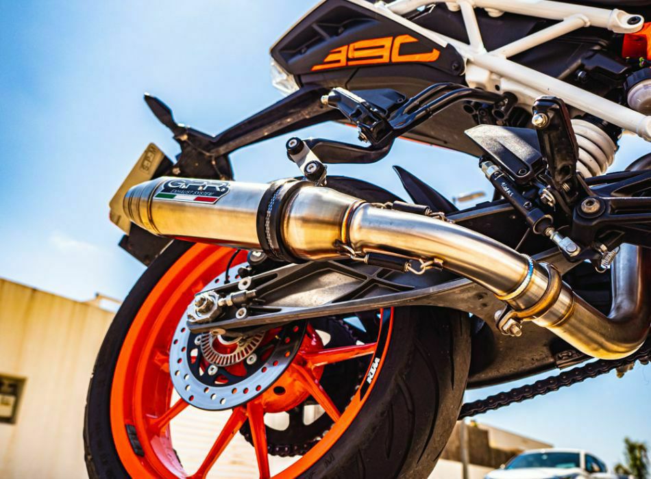 GPR製 KTM 390アドベンチャー (2021-2024)用スリップオンマフラー