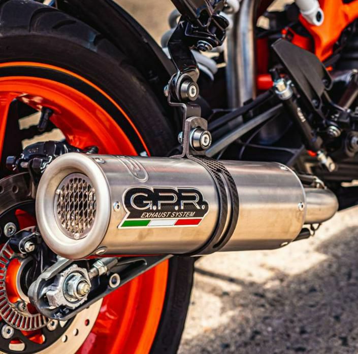 KTM 250　DUKE　ABS　ETC　社外マフラー　KTMPowerparts　仕様変更 ☆KTM 250 Duke☆ETC equipped☆Very clean☆LCI PARTS muffler