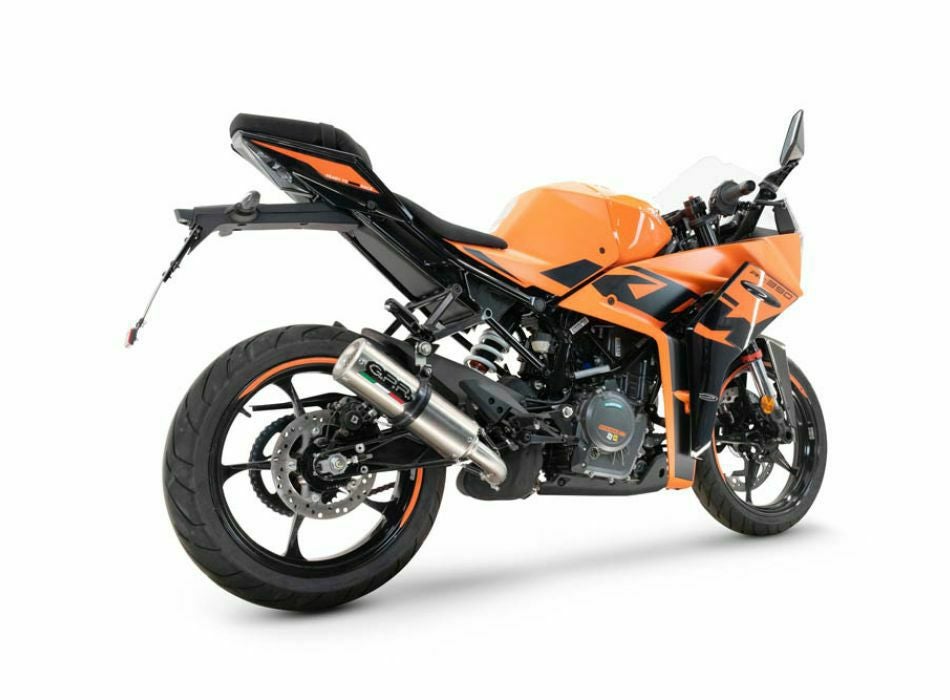KTM RC125 マフラー改 現車確認だけでもOK GPR製 KTM RC125 (2021-2024)用スリップオンマフラー M3 Inox | 高性能