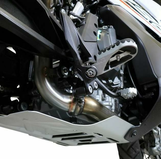 GPR製 KTM 890アドベンチャー (2021-2024)用デキャタライザーパイプ