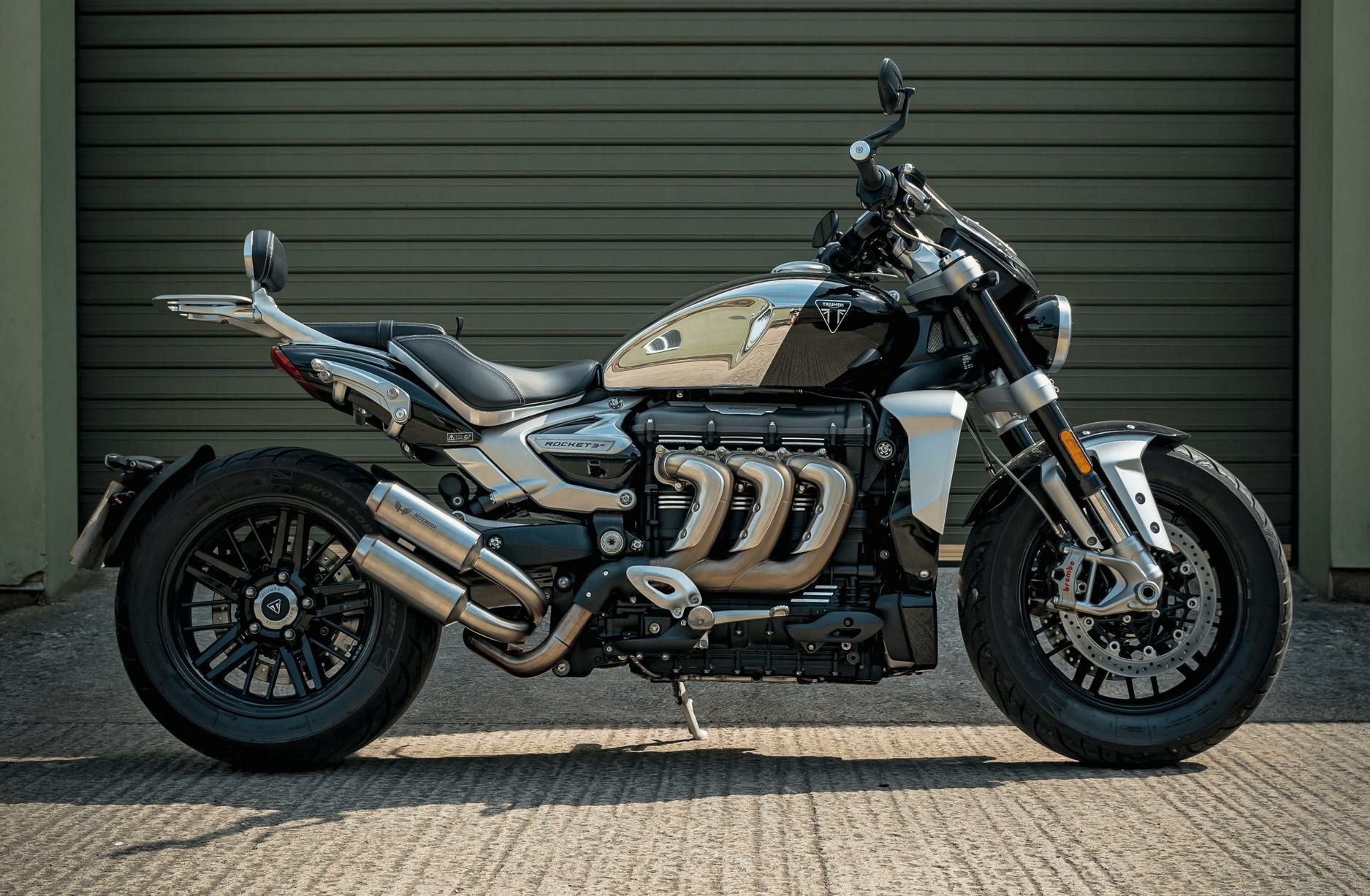 トライアンフ ロケット3 ステンレス スリップオン マフラー HITCHCOX