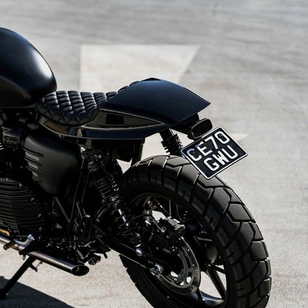 スピードツイン900 T100/120 スクランブラー900等 シート 