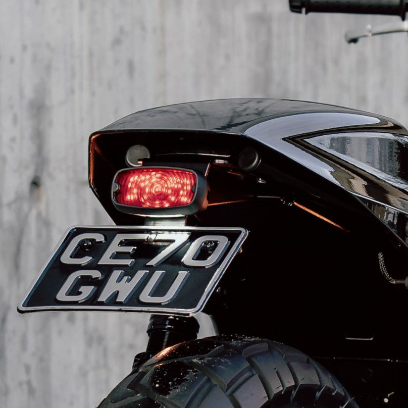 スピードツイン900 T100/120 スクランブラー900等 シート 