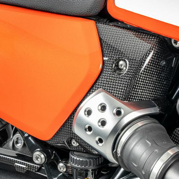 BMW R12nineT 右サイド エアボックスカバー グロスカーボン ILMBERGER_1