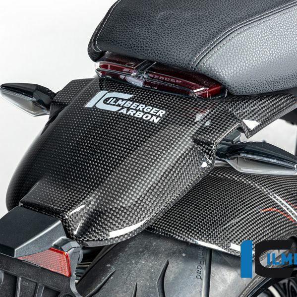 BMW R12nineT テールマットガードカバー グロスカーボン ILMBERGER_1