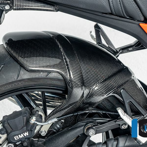 BMW R12nineT リアフェンダー カーボン グロス仕上げ ILMBERGER_1