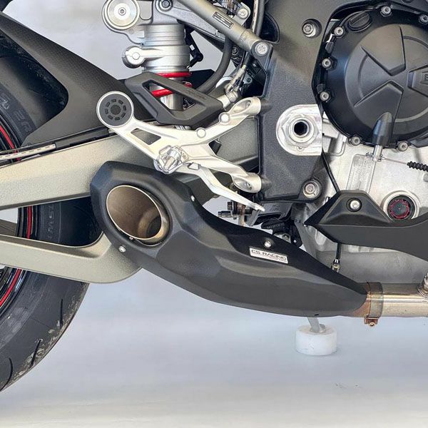 Akrapovic (アクラポヴィッチ) スリップオン マフラー GPスタイル