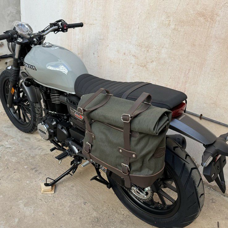 GB350S サドルバッグ ステー サテンブラック 左側 La Poderosa