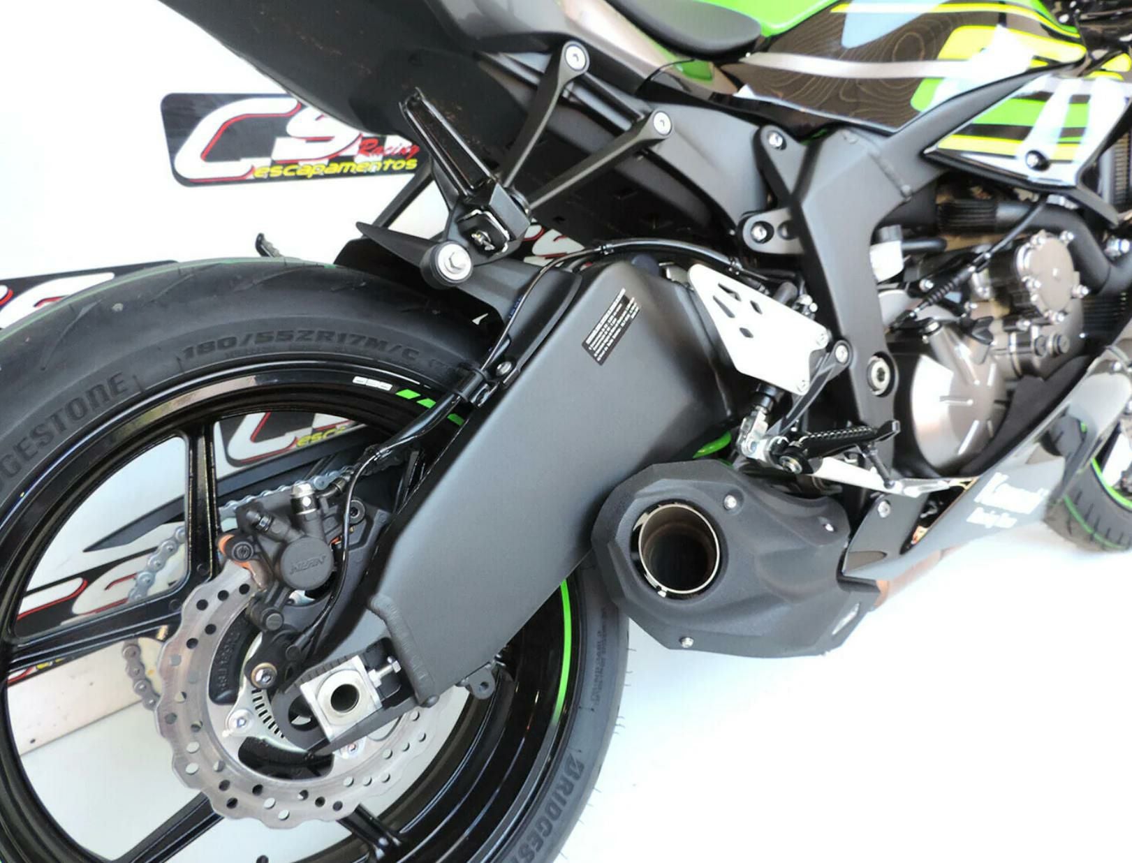 トップス KAWARA カワサキ ZX6R 19～23 スリップオンマフラー CS レーシング | バイク