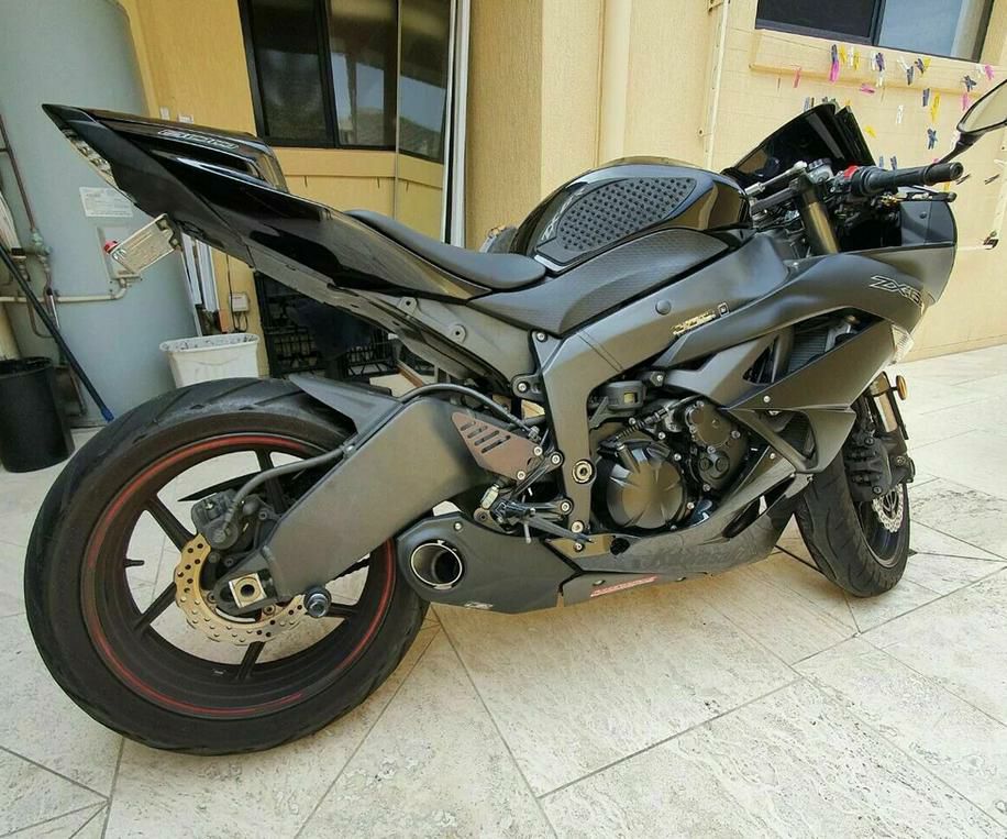 カワサキ ZX6R 09～12 スリップオンマフラー CS レーシング | バイク