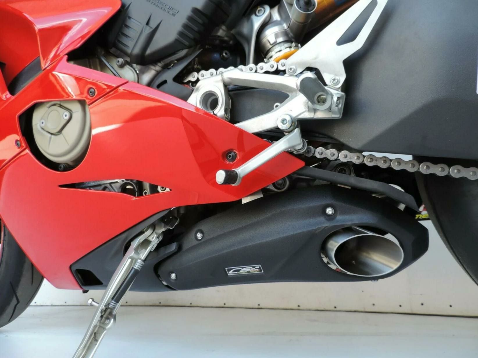 DUCATI パニガーレV4/S スリップオンマフラー CS レーシング | バイク