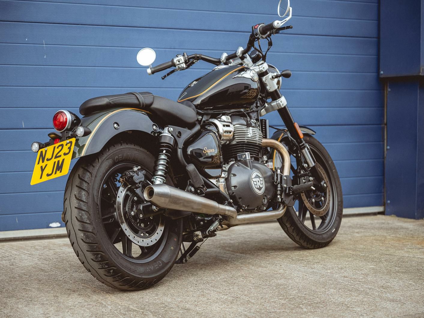 ロイヤルエンフィールド スーパーメテオ650/ショットガン650 キャノン