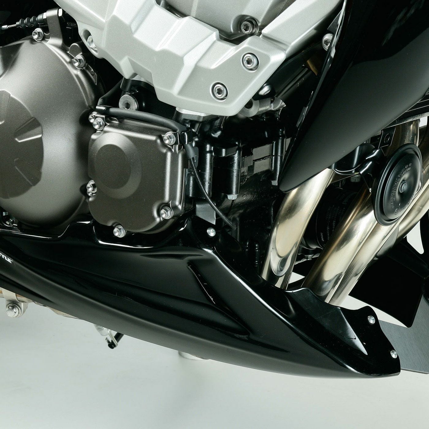 BODYSTYLE アンダースポイラー(ベリーパン) KAWASAKI Z750 (2004-2006