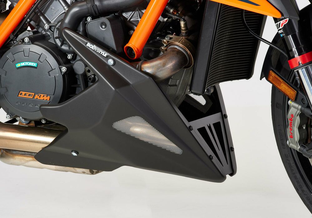 BODYSTYLE アンダースポイラー(ベリーパン) KTM 1290 SuperDuke R (20