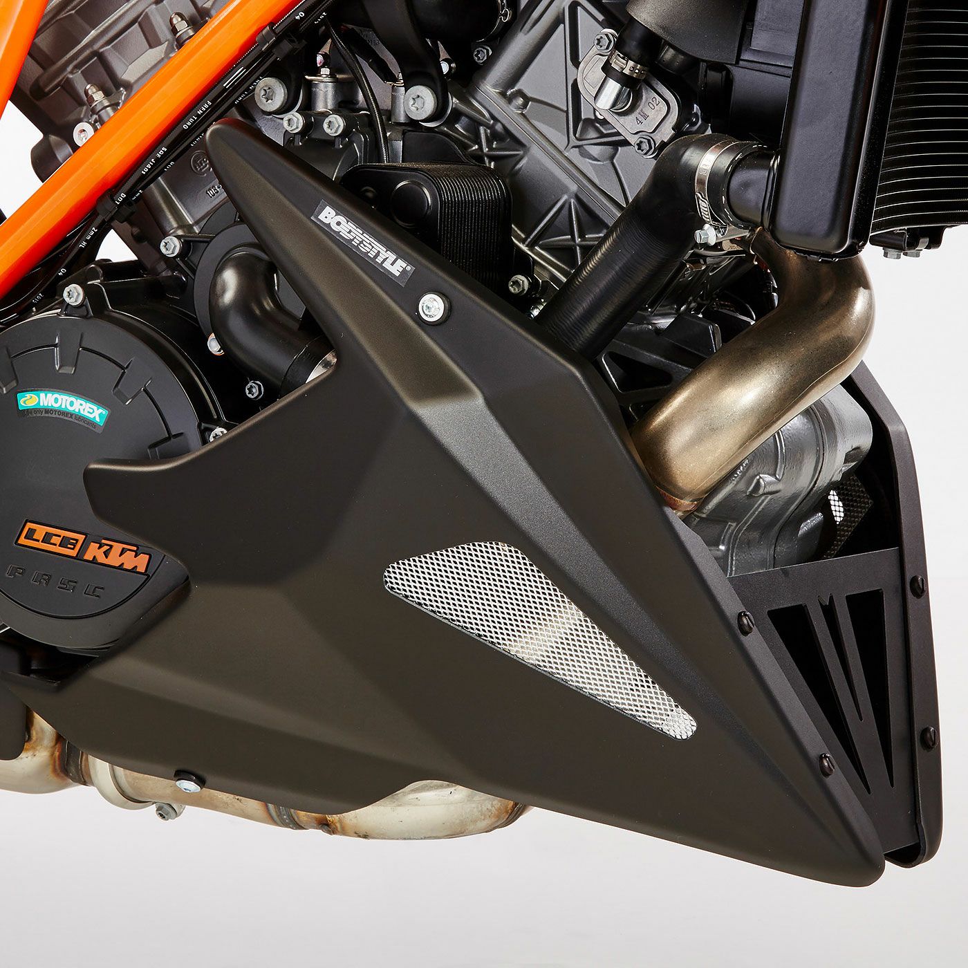 定番カスタムSCプロジェクト スリップオン790 890 DUKE R GP チタン