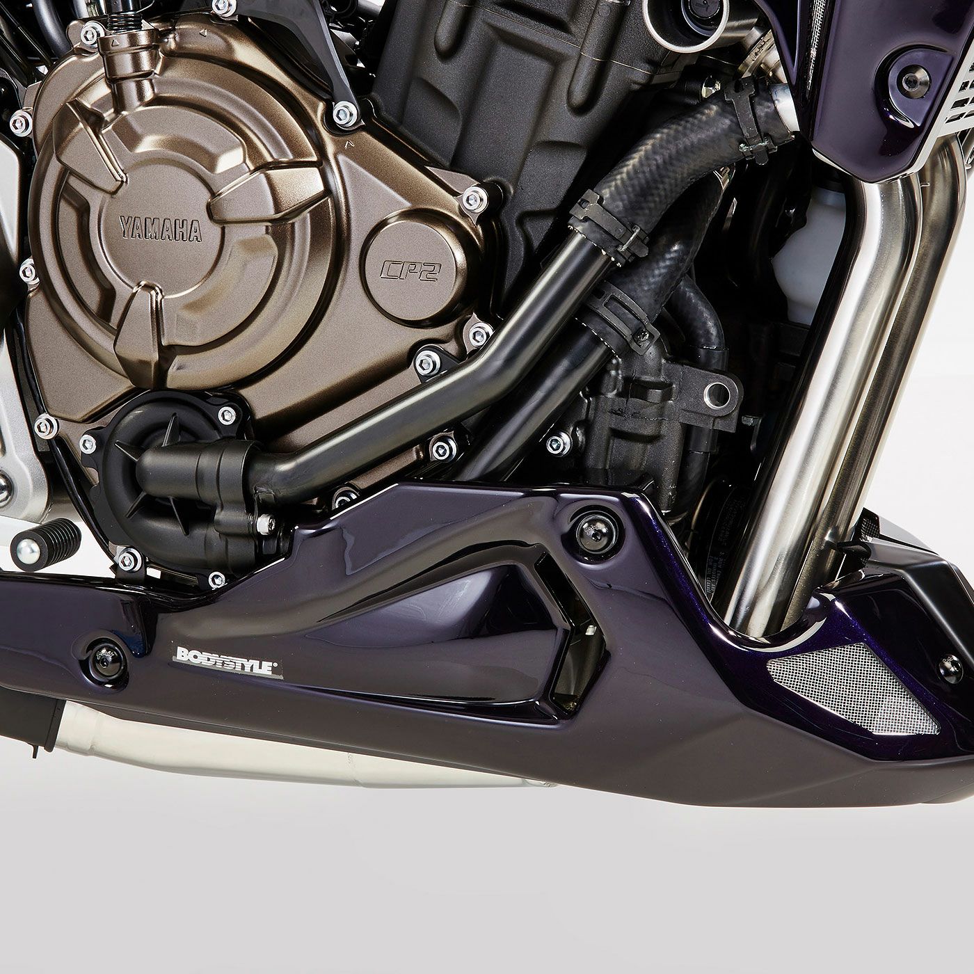 BODYSTYLE ラジエーターサイドカバー YAMAHA MT-07 (2014-2017)