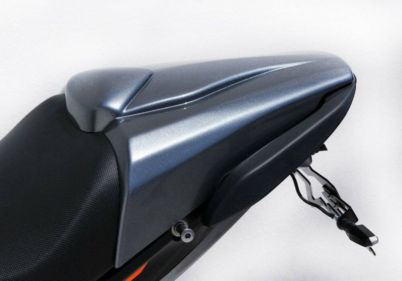 HONDA CB650F (2017-2018) シートカバー シルバー BODYSTYLE_1