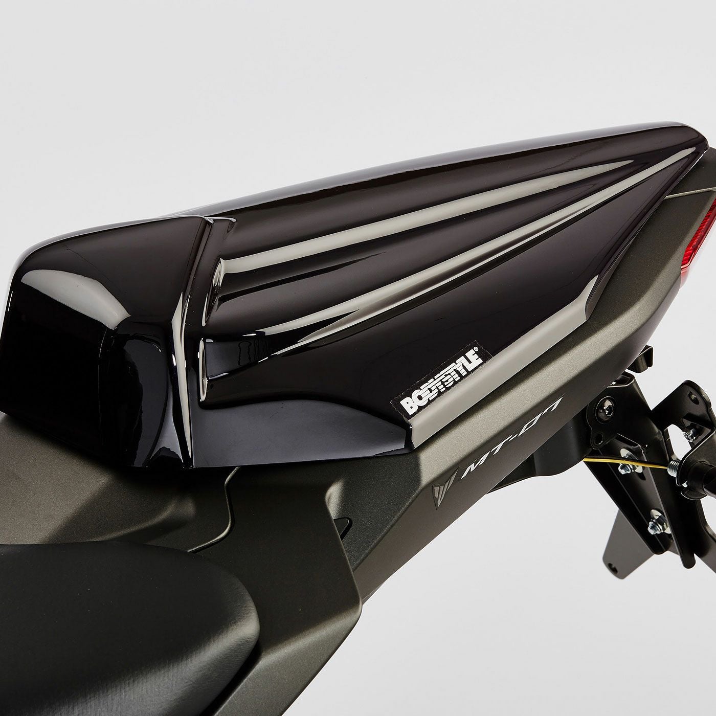 BODYSTYLE メーターバイザー YAMAHA MT-07 (2014-2017)