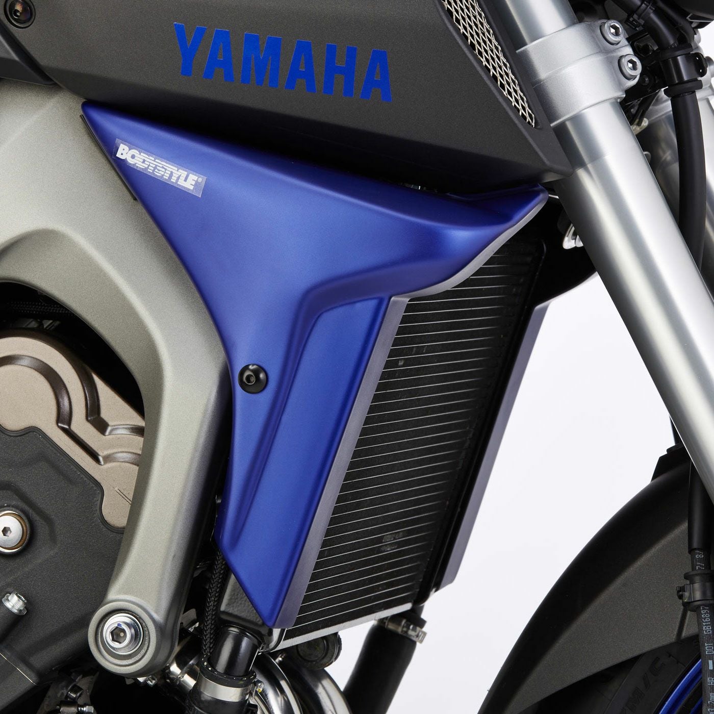 ヤマハ MT-09 ボディパーツ カバーパーツ | モトパーツ(MOTO PARTS)
