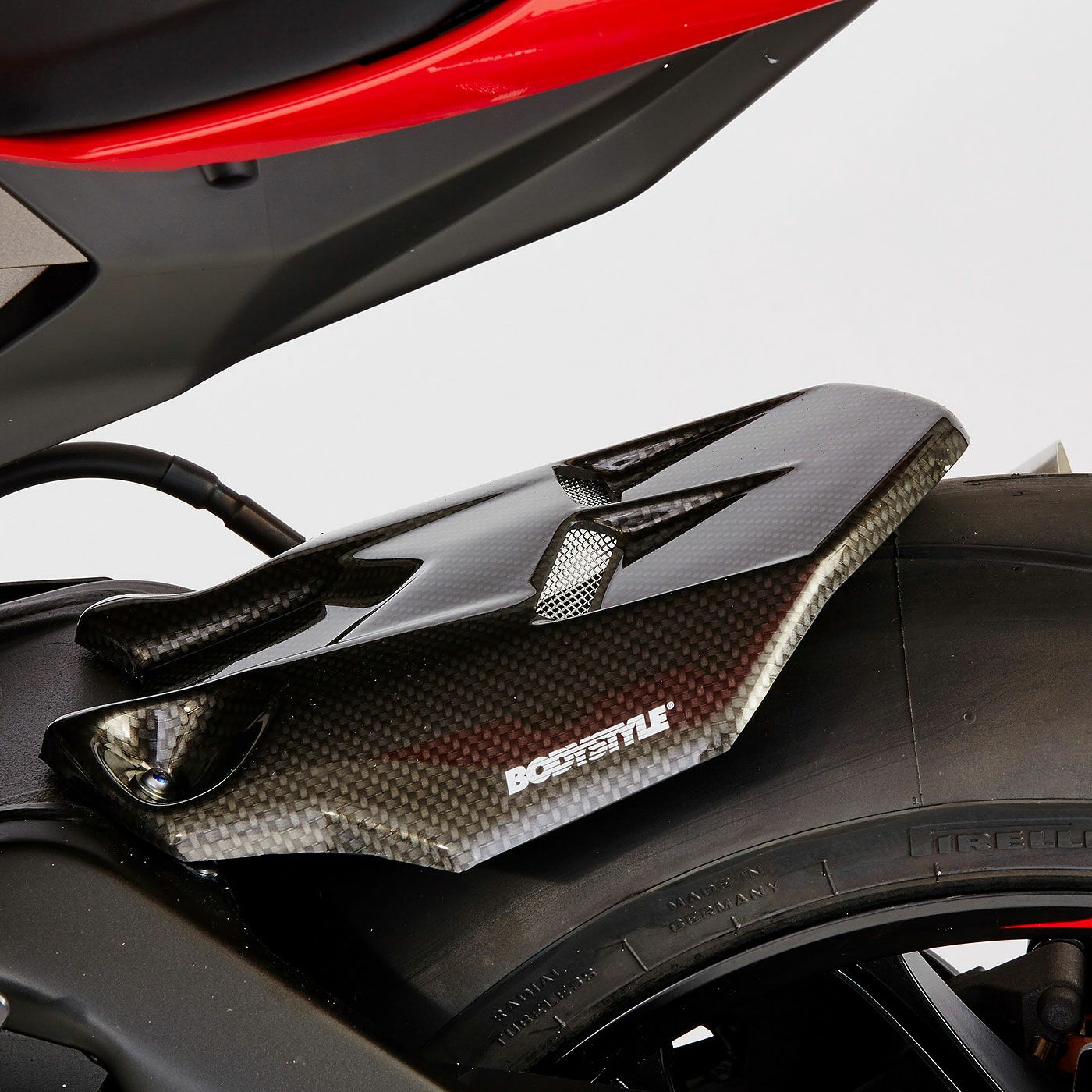 BODYSTYLE リアフェンダー YAMAHA MT-10 / SP (2016-2024) YZF-R1