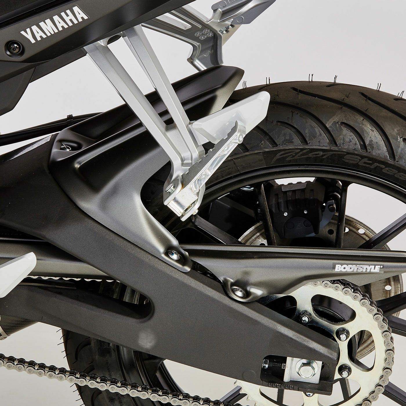 BODYSTYLE リアフェンダー YAMAHA YZF-R125 (2017-2018)