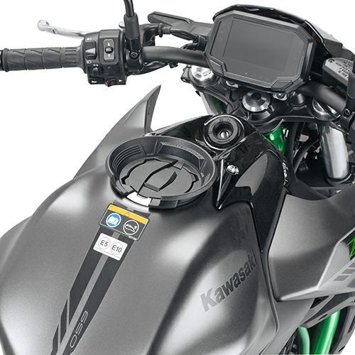 Z650 20- TANKLOCK/TanklockED タンクバッグアタッチメント GIVI