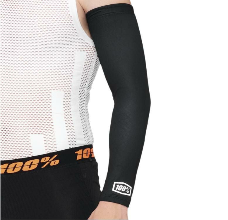 Exceeda アームスリーブ ブラック Mサイズ_1