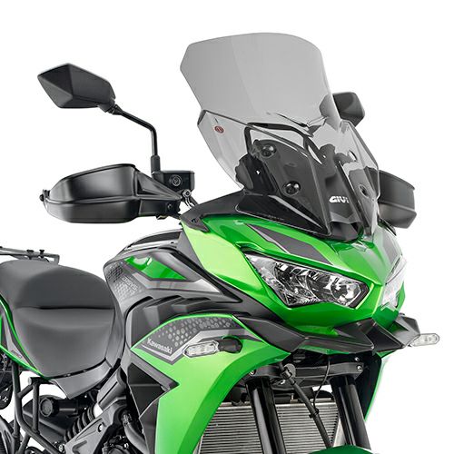 Versys(ヴェルシス)650 22- ウインドスクリーン 48x41 スモーク GIVI