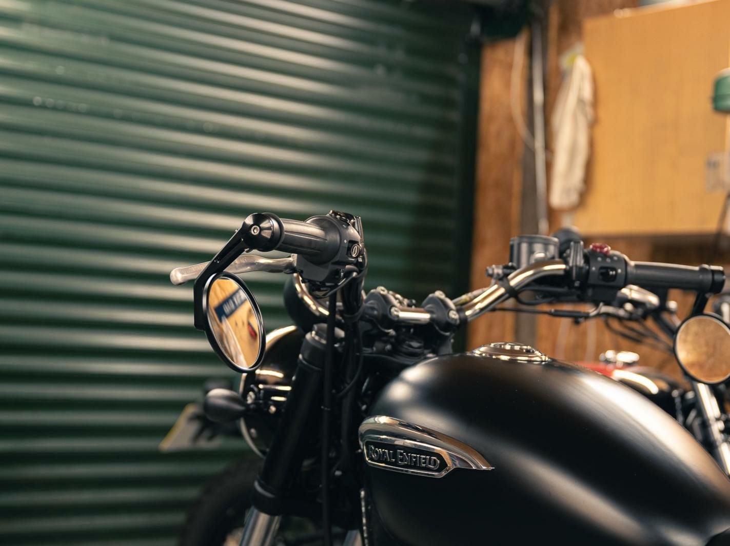 ロイヤルエンフィールド メテオ350/ハンター350/クラシック350 丸形