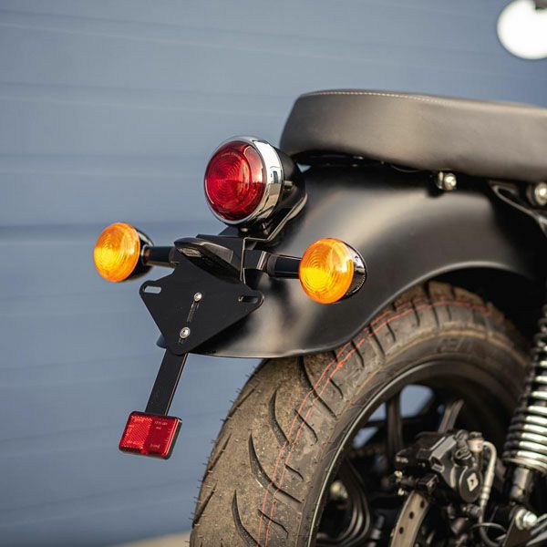 ロイヤルエンフィールド メテオ350 フェンダーレス/ナンバープレートリロケーター TEC_1