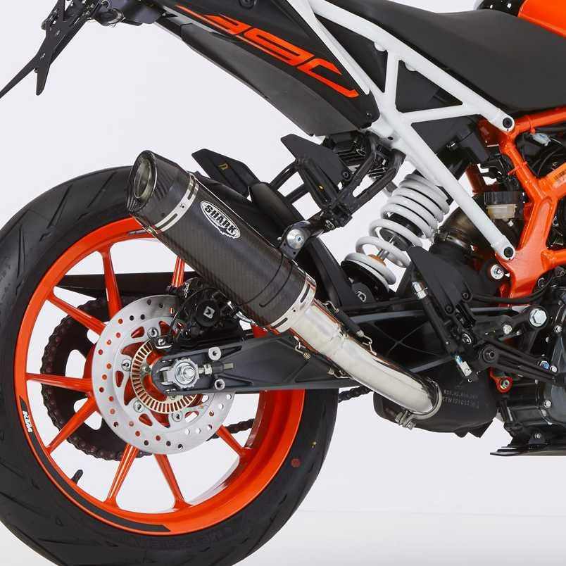 アクラポビッチ　 スリップオンマフラー KTM 990 DUKE用 純正 SHARK スリップオンマフラー Street GP カーボン KTM 990 Duke (2024-)