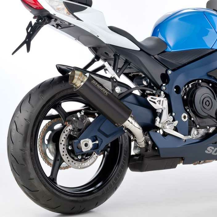 SHARK スリップオンマフラー SRC 4 カーボン SUZUKI GSX-R 750 (2011-2016)