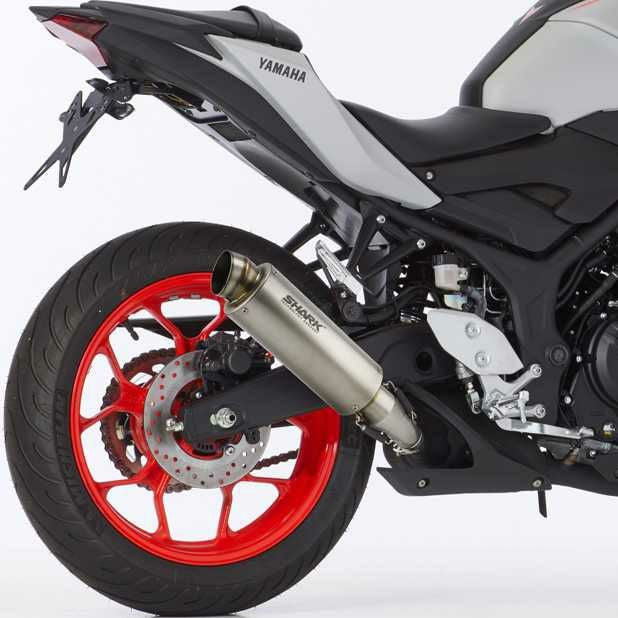 OVER マフラー Yamaha R3 HURRIC スリップオンマフラー Supersport シルバー YAMAHA MT-03 / YZF-R3