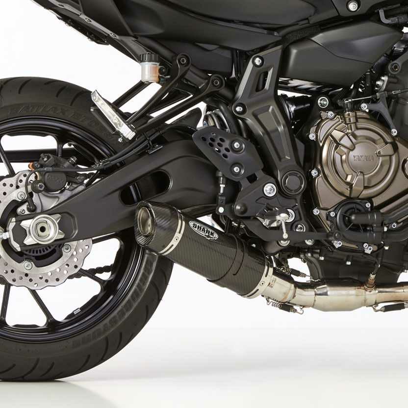 SHARK フルエキゾースト Street GP カーボン YAMAHA MT-07 / Tracer