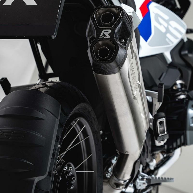 R1250GS/R1200GS　Akrapovic スリップオンマフラー アクラポビッチスリップオンチタンユーロ4ブラックR1200GS 2017