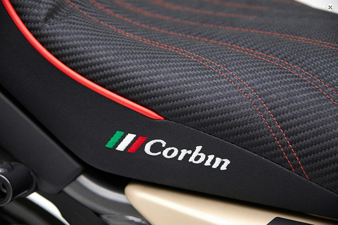 モトグッツィ V85TT シート キャノンデュアルスポーツサドル Corbin