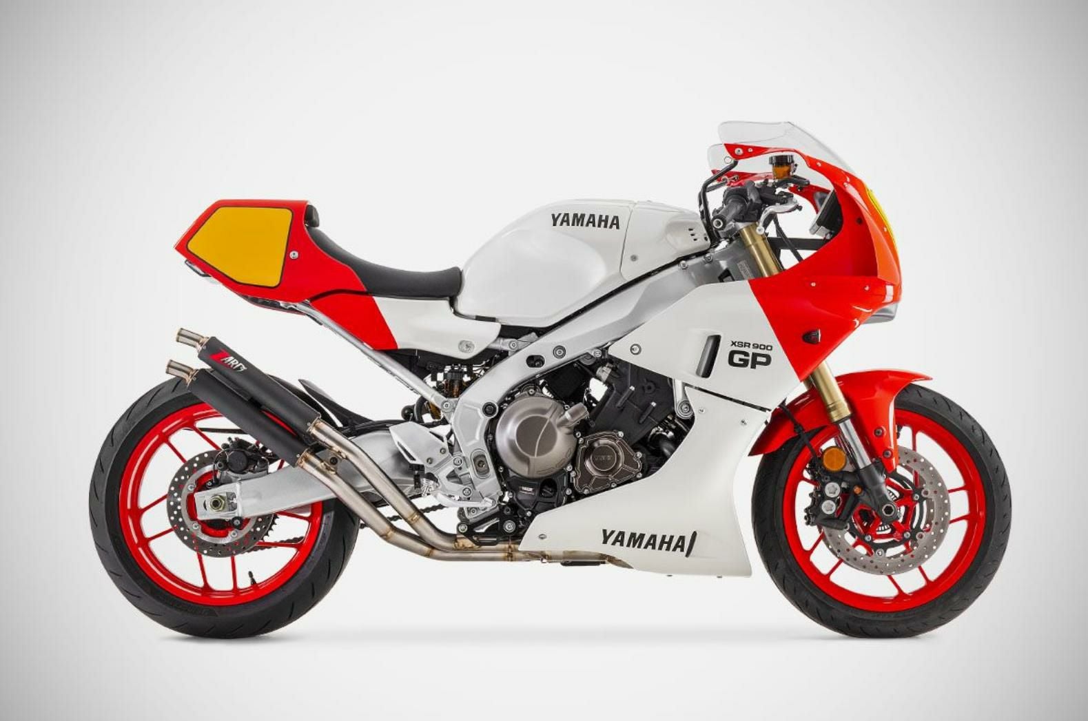 XSR900GP 24- フルエキゾーストマフラー レーシング仕様 ZARD | バイク