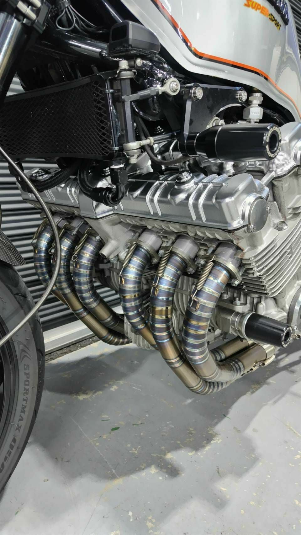 Ten Win Japan製HONDA CBX1000専用アルミビレットヘッドカバー 素地