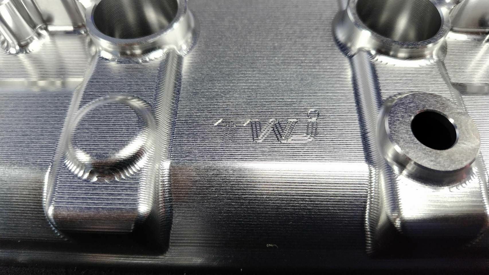 Ten Win Japan製KAWASAKI Z900RS専用アルミビレットヘッドカバー 素地