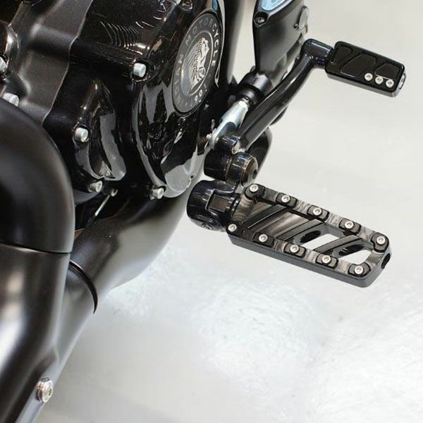 インディアン スカウト/チーフ フットペグ ブラック NOY’S_1