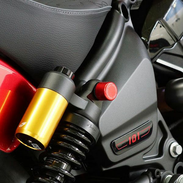 インディアン スカウト/チーフ リアサスペンションナットカバー レッド NOY’S_1