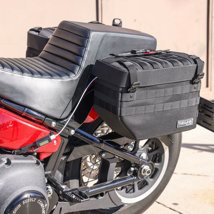 SALE】エクスペディション サドルバッグ スラッシンサプライ(THRASHIN