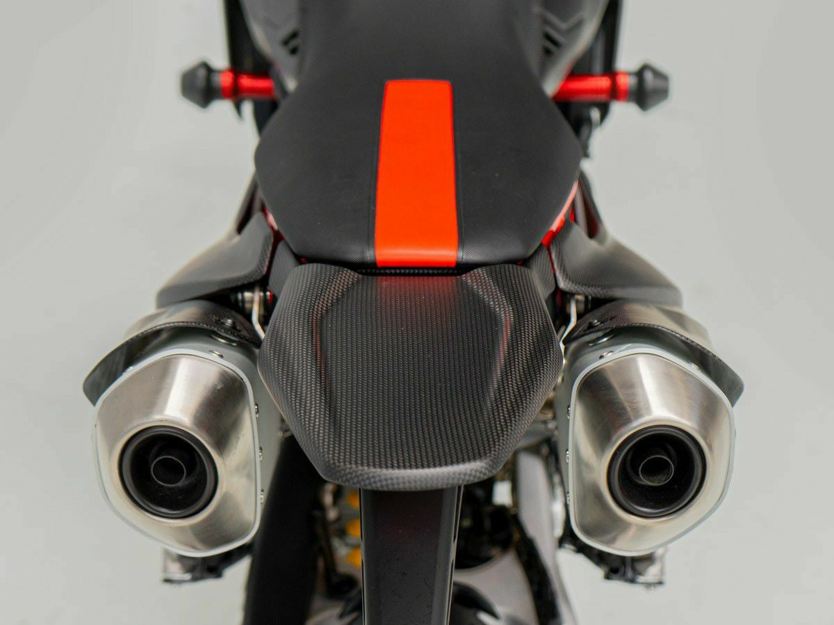 DUCABIKE カーボンサイレンサートップガード(左右セット) マット仕上
