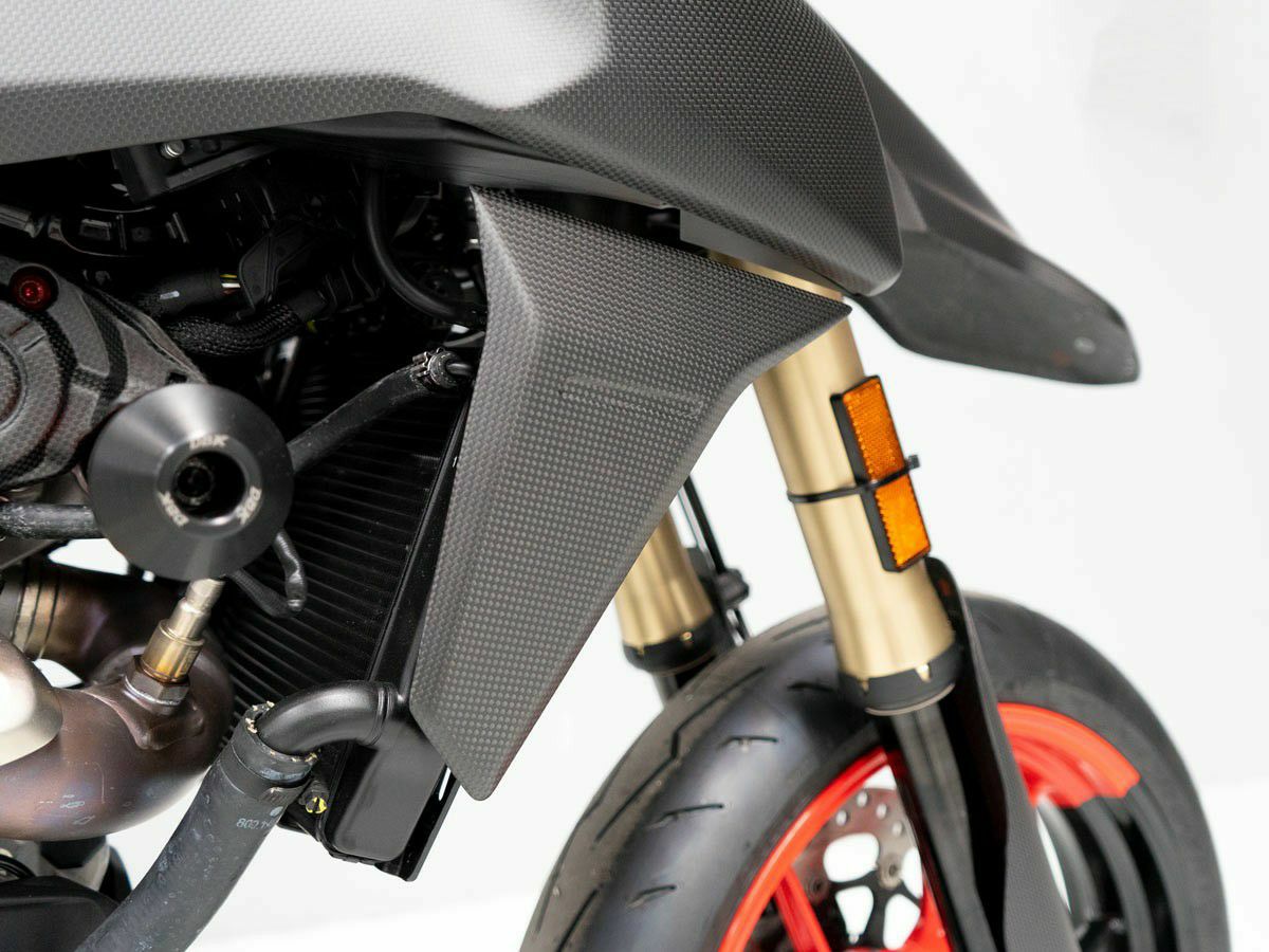 DUCABIKE カーボンラジエーターサイドカバー (左右セット) マット