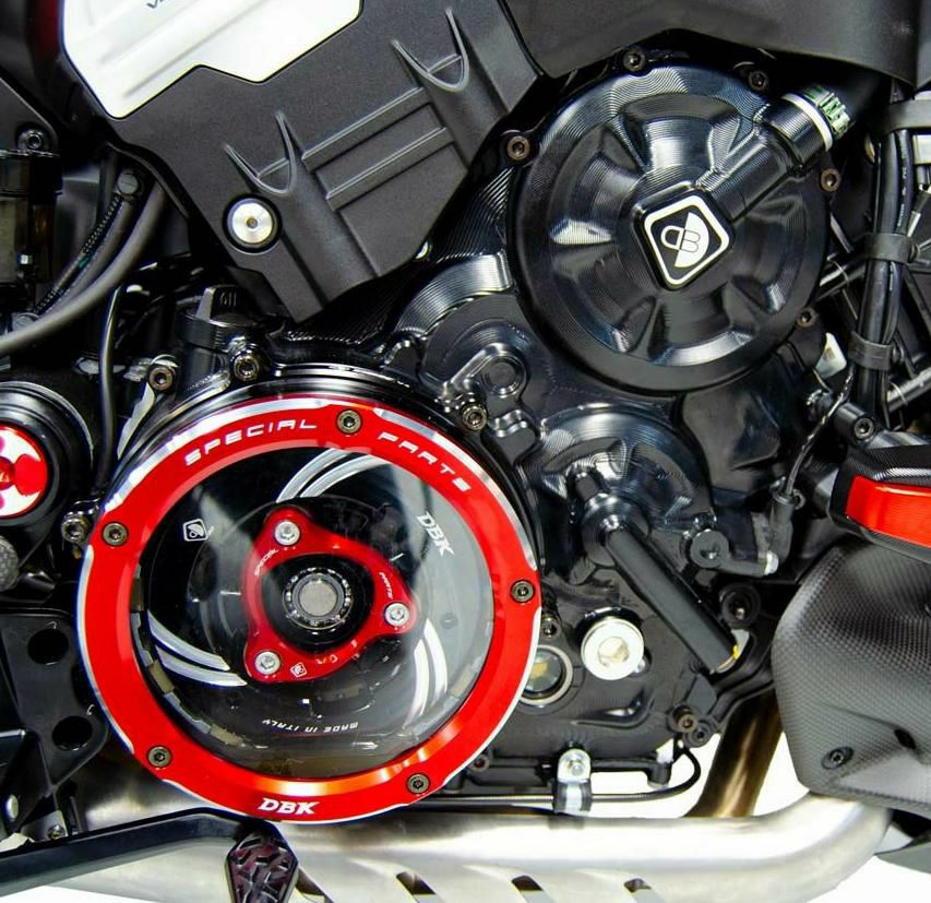 ストリートファイター V4/V4S クラッチカバー キット ブラック CNC